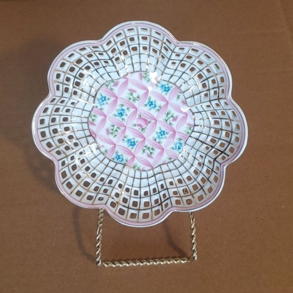 Royal Danube 1886 Hand-painted Reticulated Dish